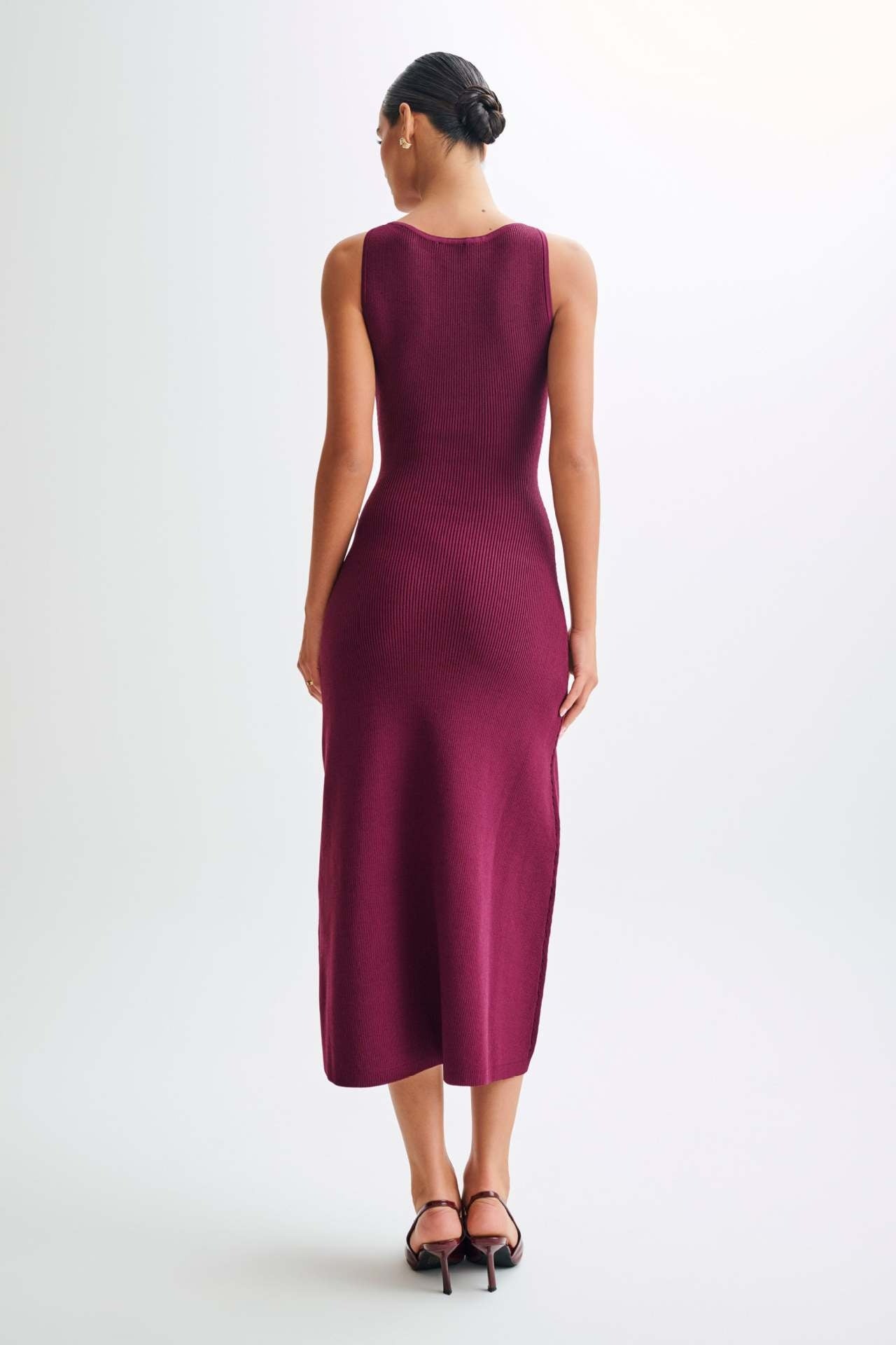 Robe Tricot Longue Élégante Sans Manches