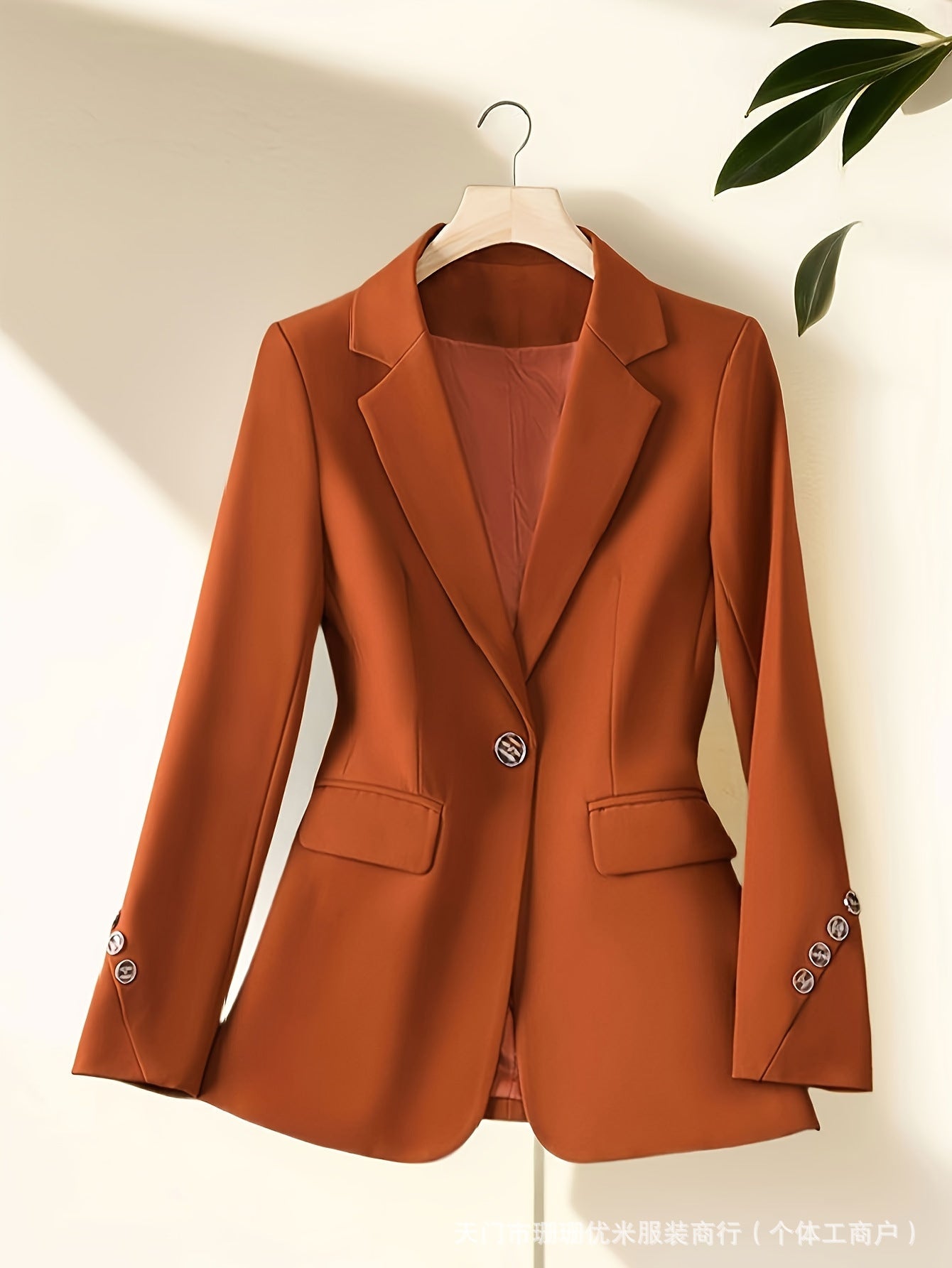 Blazer tailleur élégant avec boutons