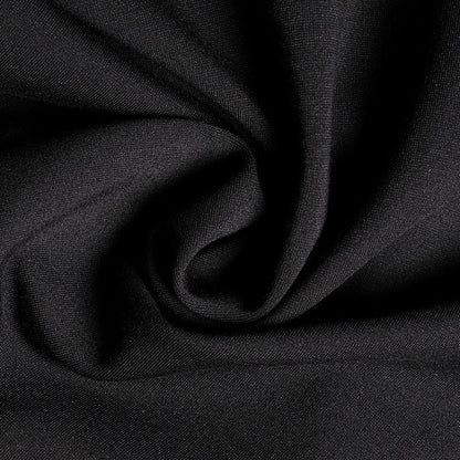 Robe Noire Légère & Élégante