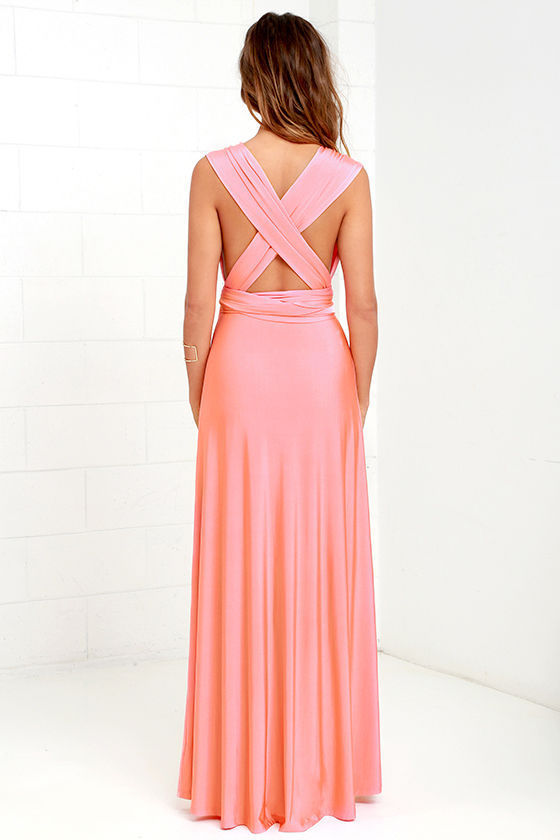 Robe Élégante à Dos Ouvert