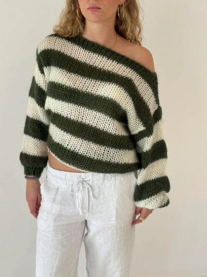 Pull Rayé Ample & Col Bateau