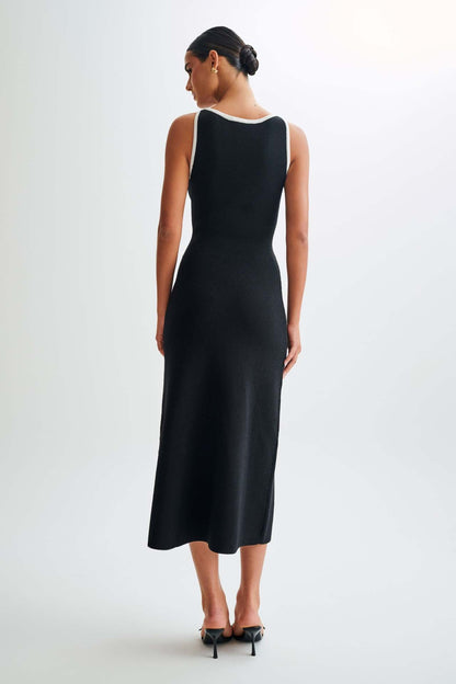 Robe Tricot Longue Élégante Sans Manches