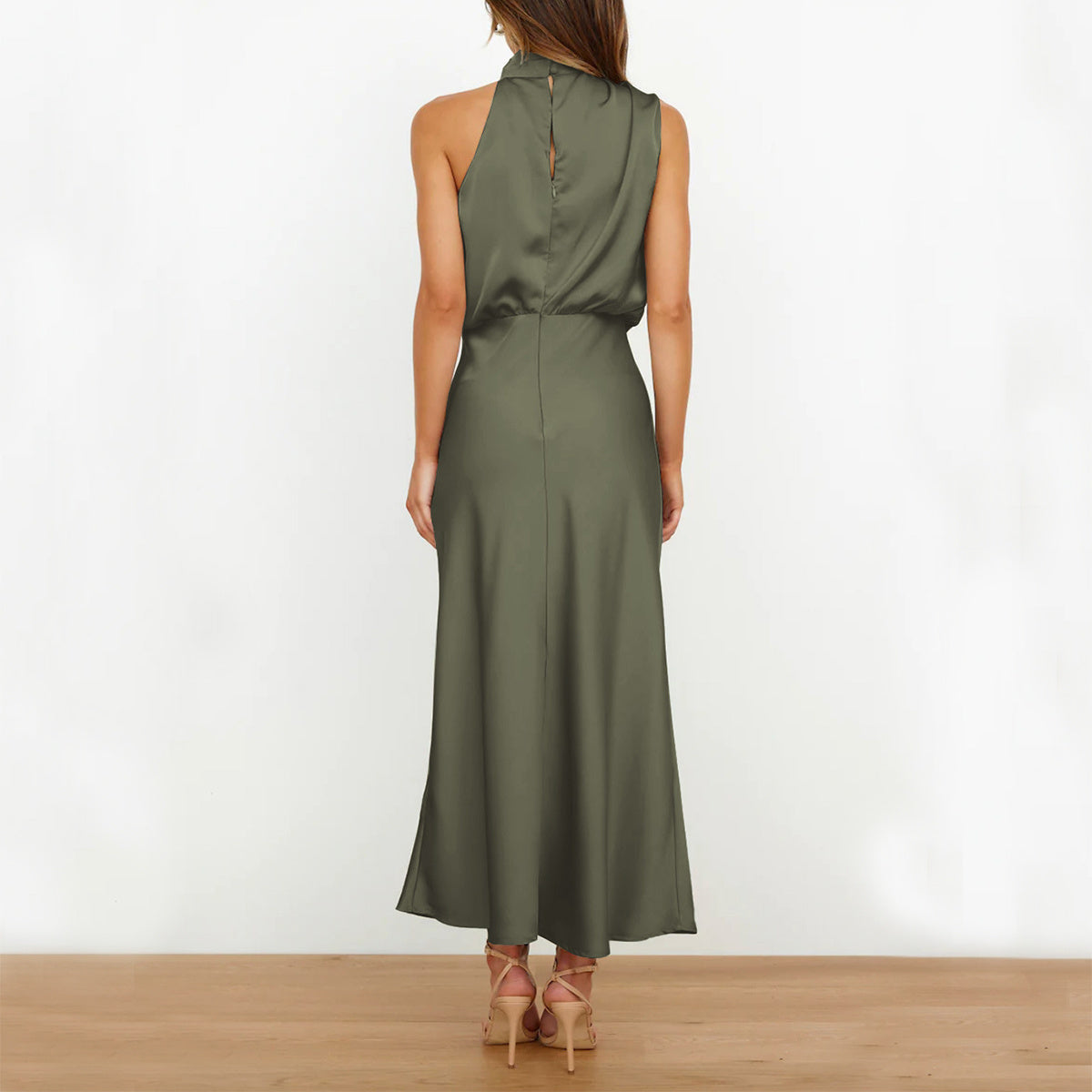 Robe d’Été Sans Manches Élégante et Fluide